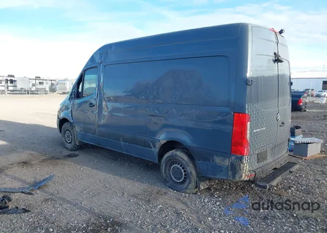 2019 Mercedes-Benz Sprinter 2500 Standard Roof V6 z USA, uszkodzony, nr VIN WD4PF0CD8KP031802